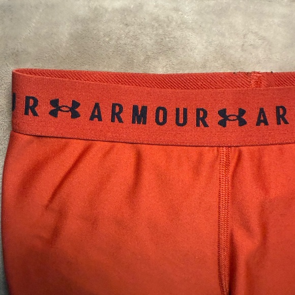 Under Armour Women's Activewear Size Small Vibrant Orange Athletic Shorts - Picture 5 of 9